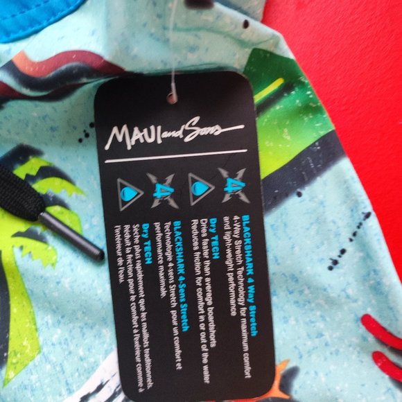 Maui and Sons board short light blue classic sharks design men's size M NWT - Picture 11 of 11